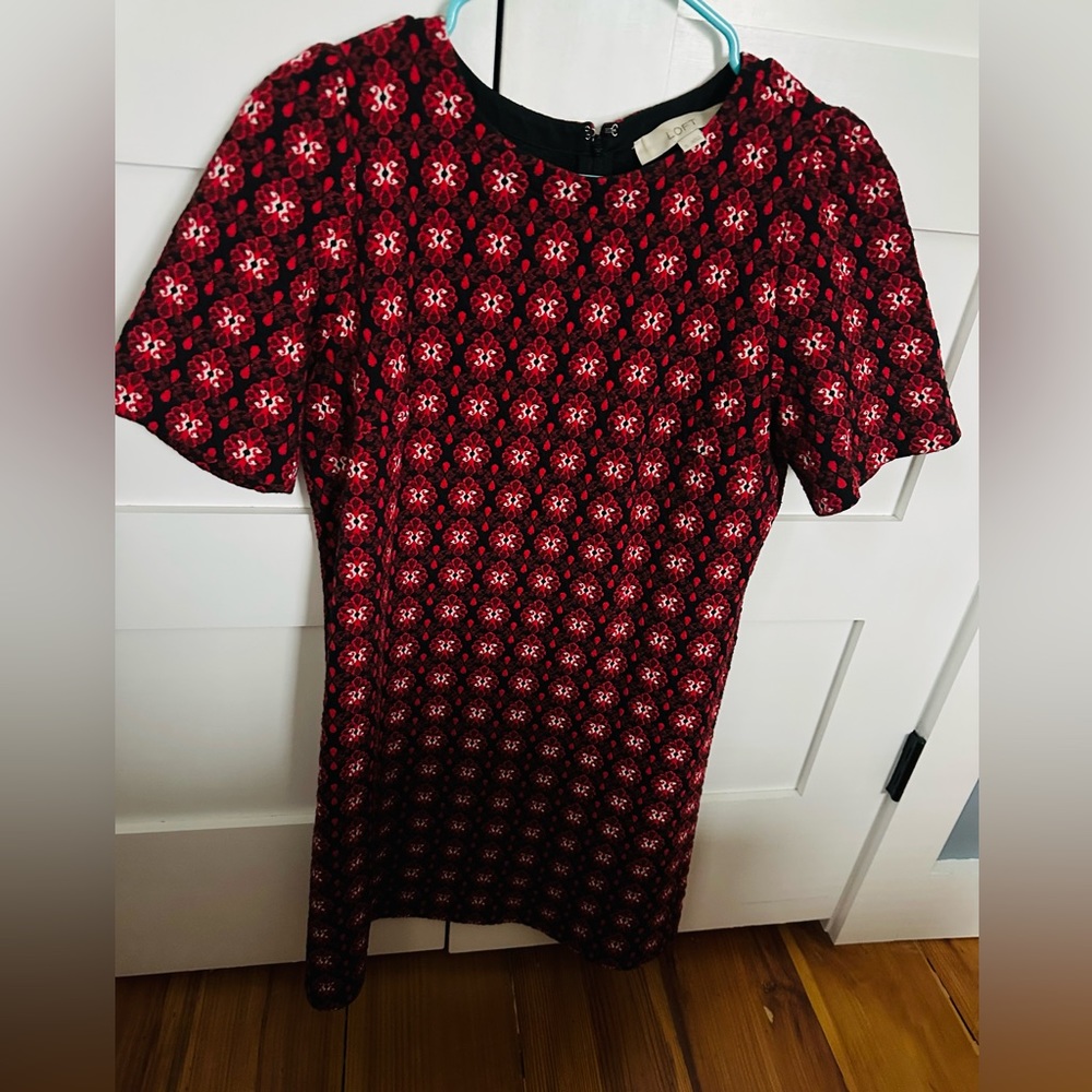 Loft quilted short sleeve dress